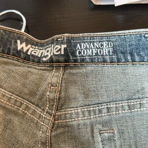 Men’s Wrangler Jeans